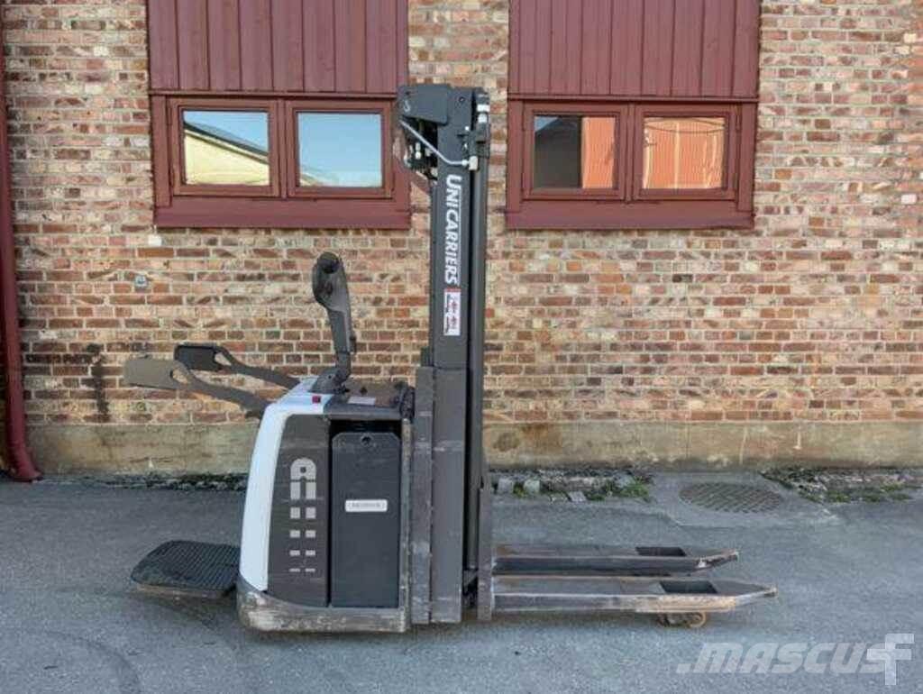 Atlet PSP Platvormiga virnastajad