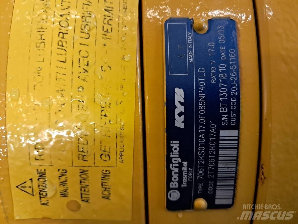 Komatsu PW 180-10 Ülekandemehhanism