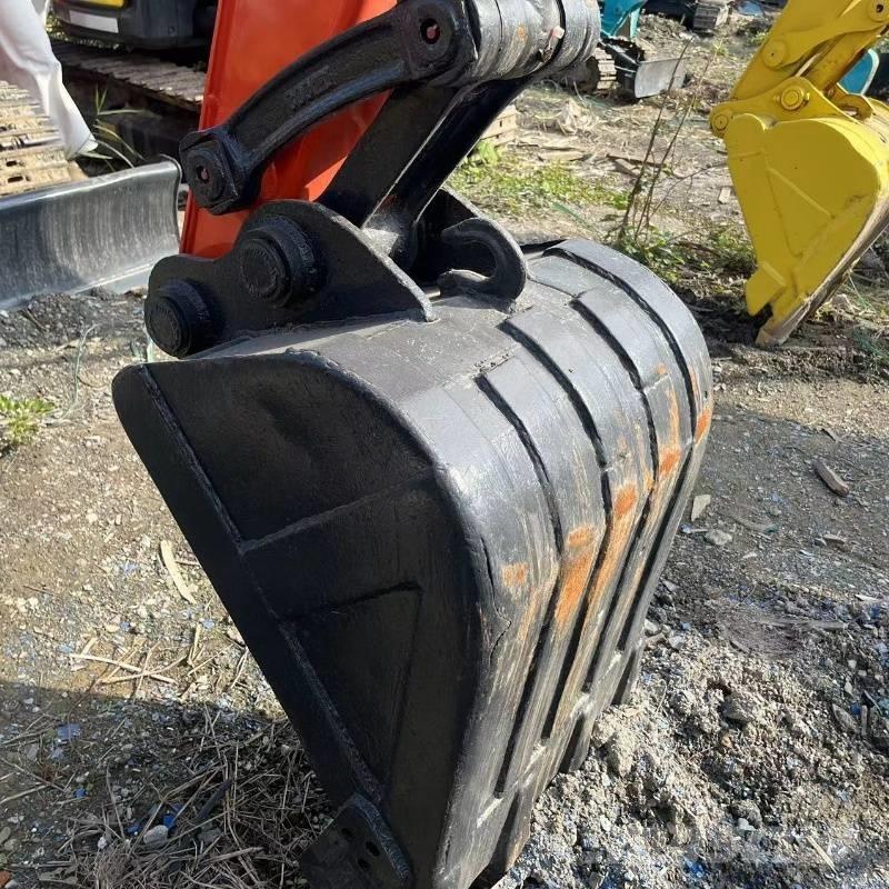 Kubota U 40 Miniekskavaatorid < 7 t