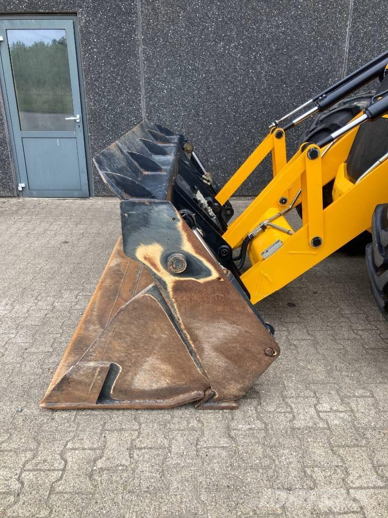 JCB 4 CX Pro Ekskavaatorlaadurid