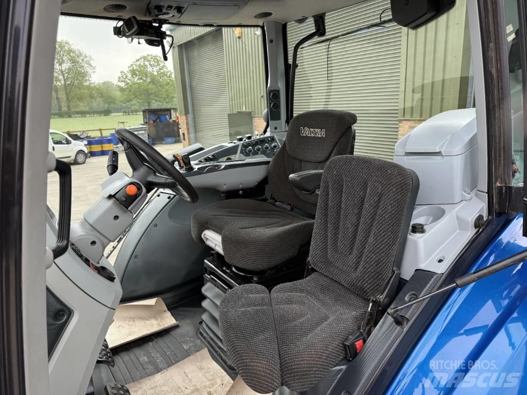 Valtra T 234 Versu Traktorid