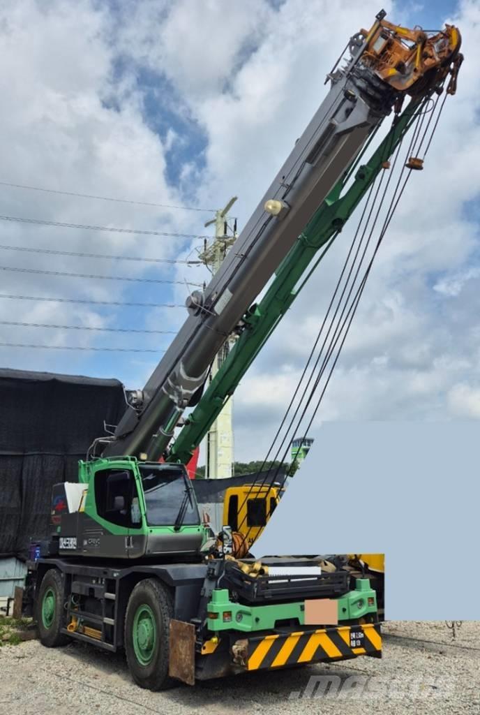 Tadano GR-250N-4 Maastikutõstukid