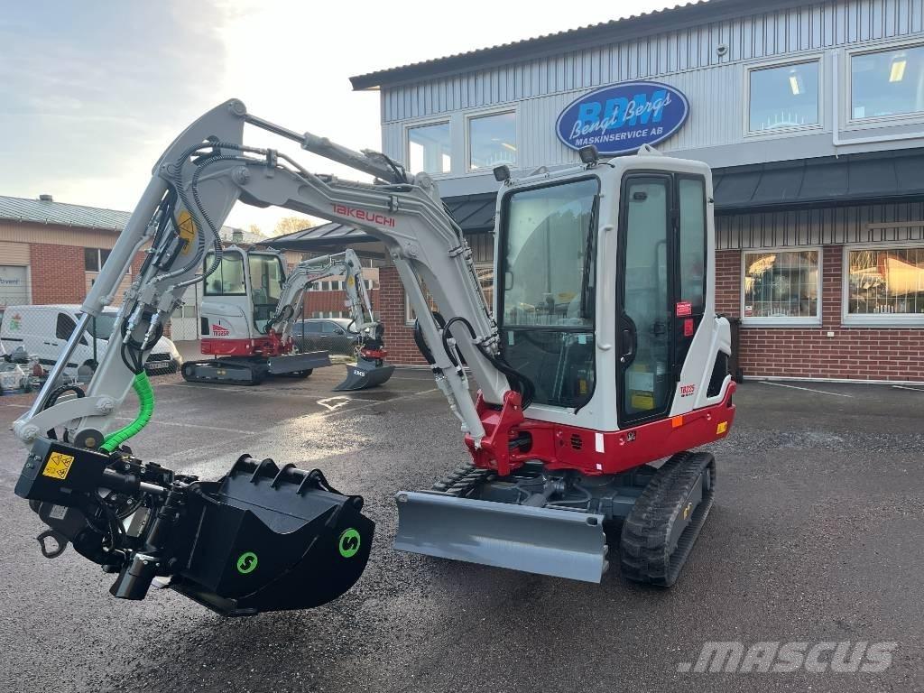 Takeuchi TB 225 Miniekskavaatorid < 7 t