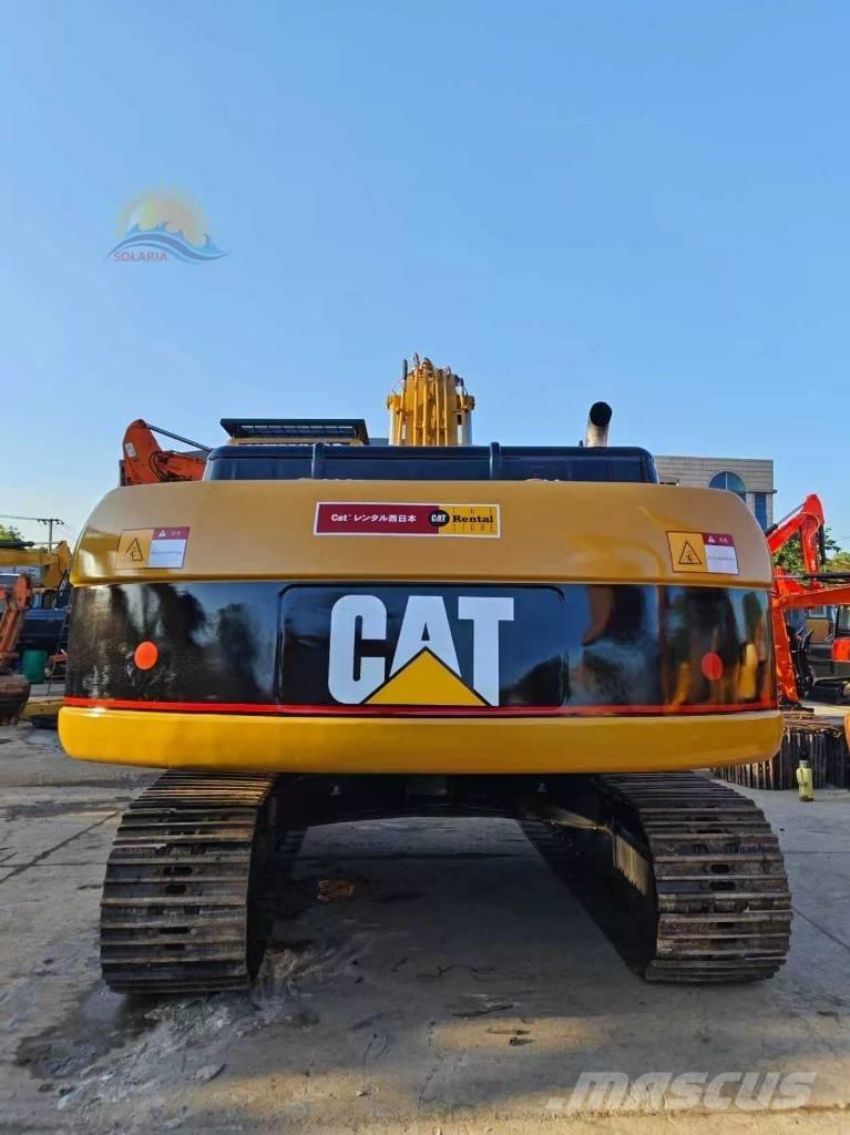 CAT 325 C Roomikekskavaatorid