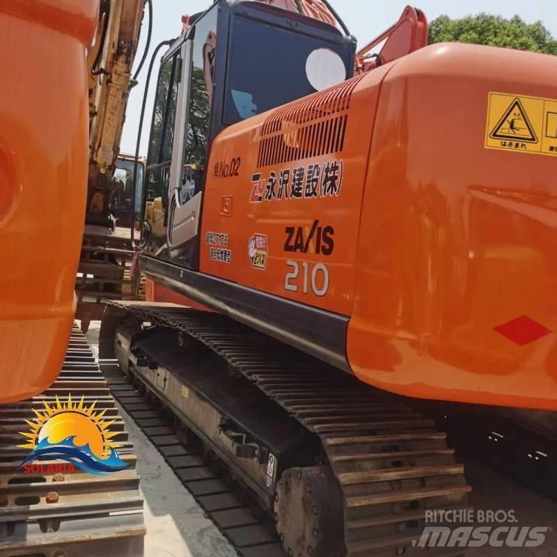 Hitachi ZX 210 Roomikekskavaatorid