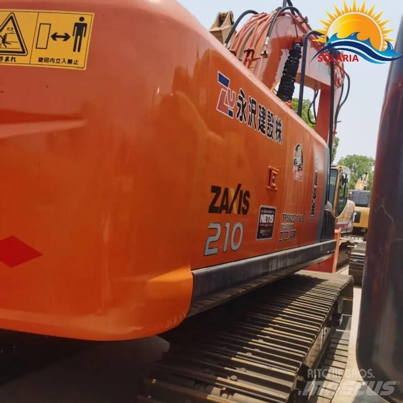 Hitachi ZX 210 Roomikekskavaatorid