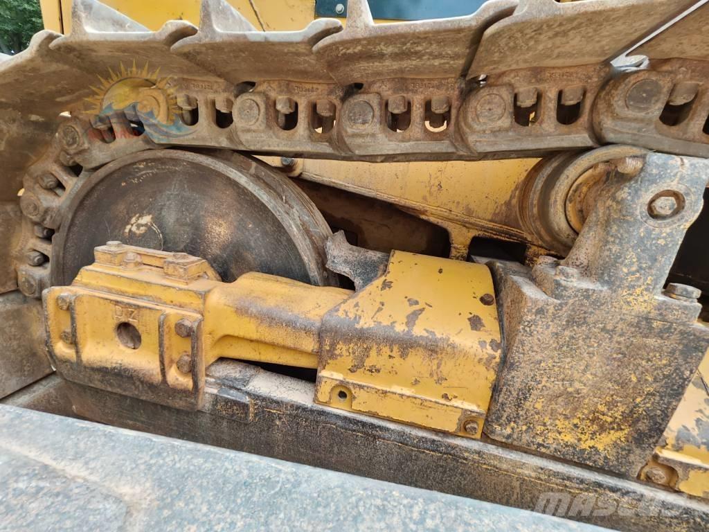 Shantui SD 22 Buldooserid