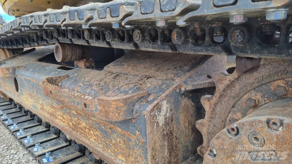 Komatsu PC 138 US-11 Roomikekskavaatorid