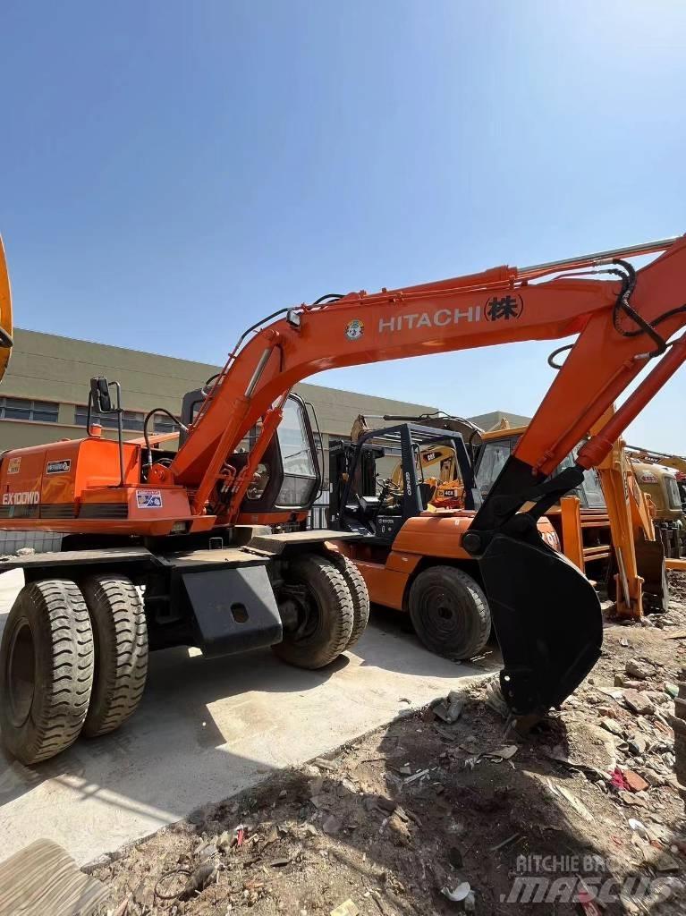 Hitachi EX 100 W D Ratasekskavaatorid