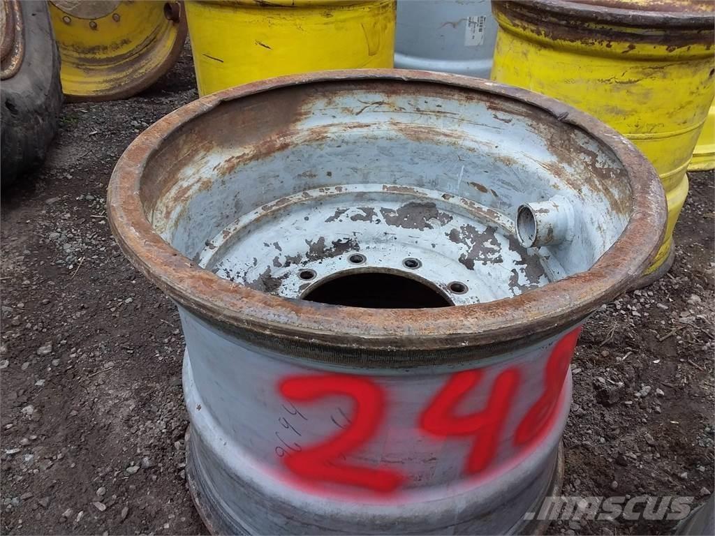 Valmet 860 20x26,5 Rehvid, rattad ja veljed