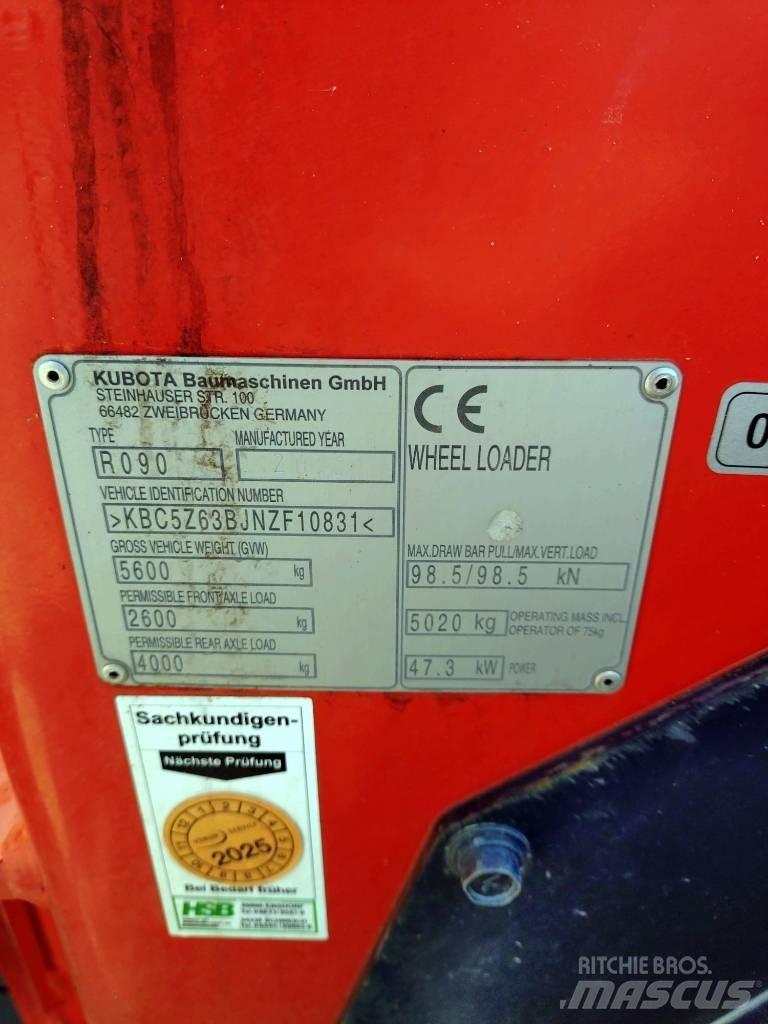 Kubota R 090 Rataslaadurid