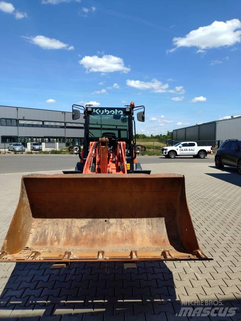 Kubota R 090 Rataslaadurid