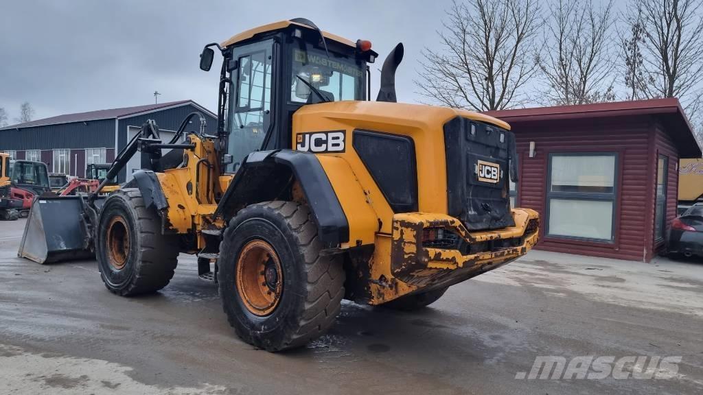 JCB 437 HT Rataslaadurid