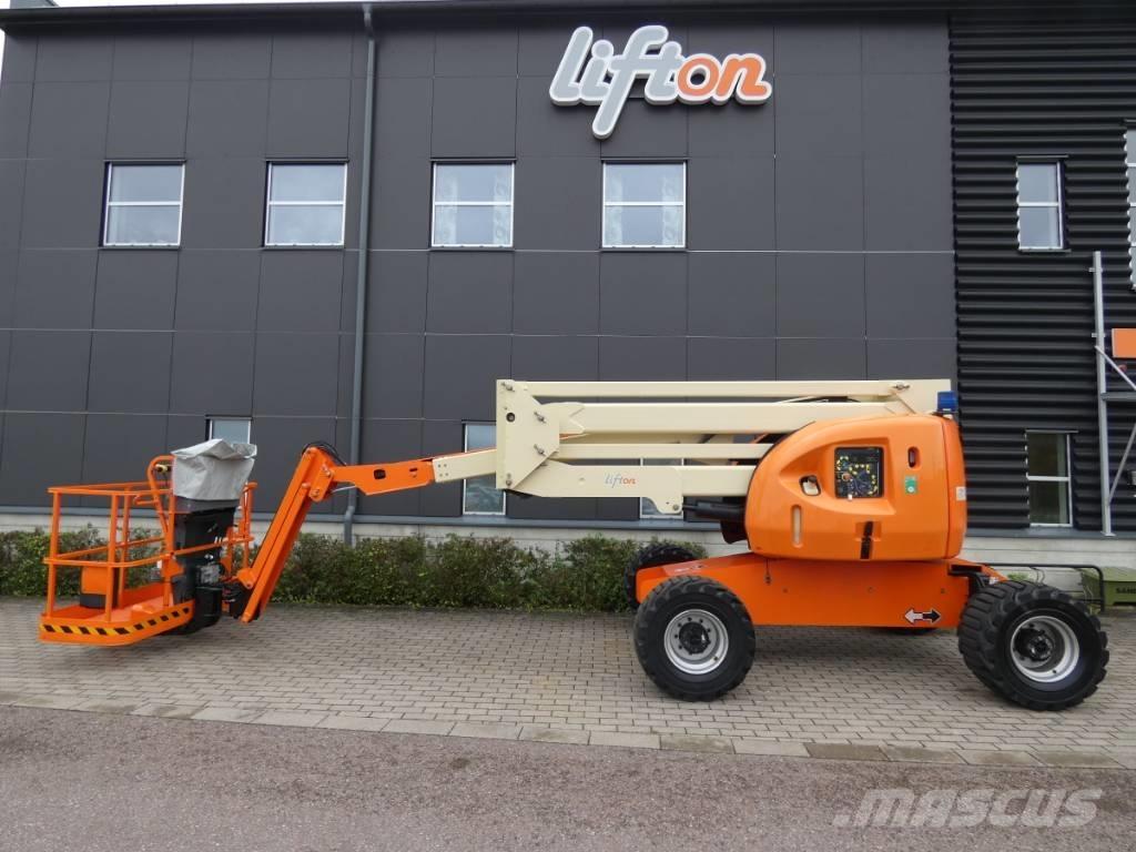 JLG 510 AJ Bomlift Iseliikuvad poomtõstukid