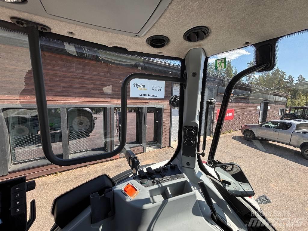 Valtra Q 305 Traktorid