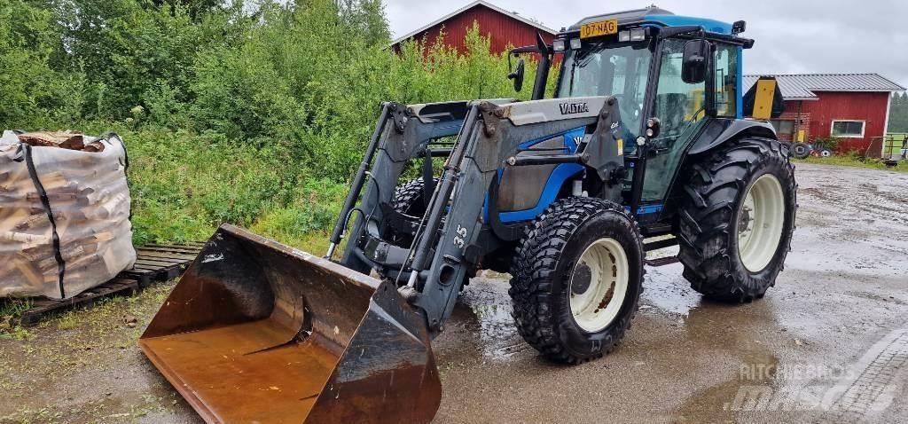 Valtra A85 Traktorid