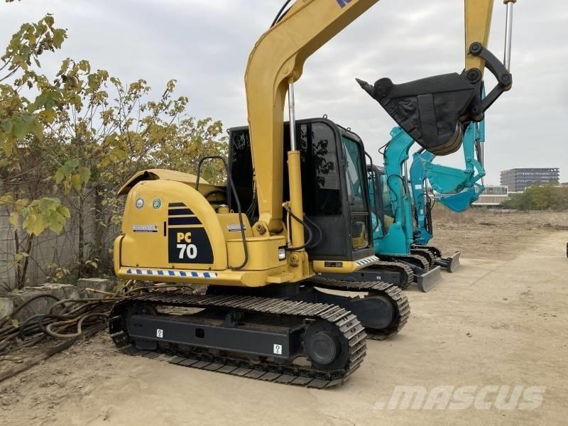 Komatsu PC 70-8 Roomikekskavaatorid