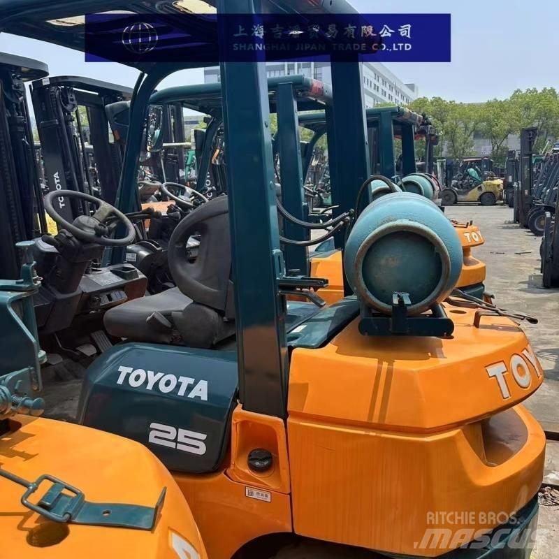 Toyota 25 Diiseltõstukid