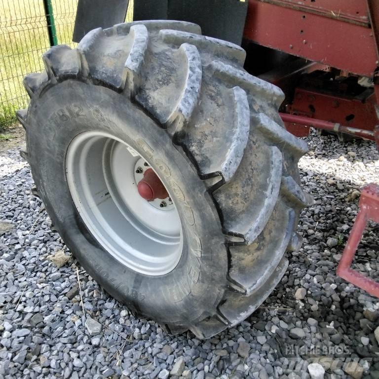 Case IH 2366E Teraviljakombainid