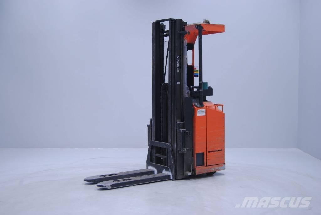 Toyota SSE135L Platvormiga virnastajad