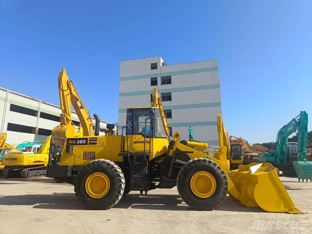 Komatsu WA 380-3 Rataslaadurid