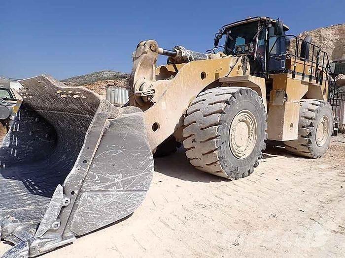 CAT 988K Rataslaadurid