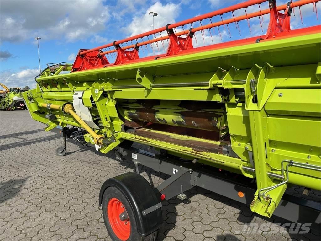 CLAAS Lexion 6800 Teraviljakombainid