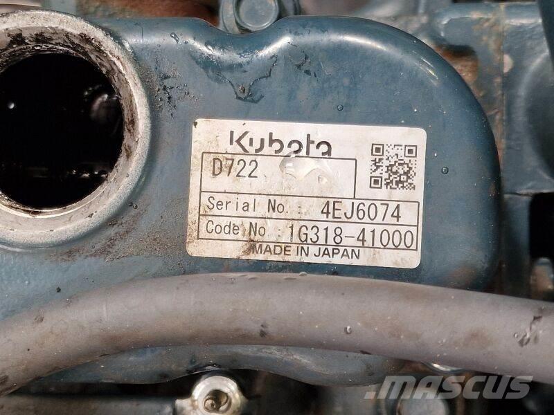 Kubota D722 Mootorid