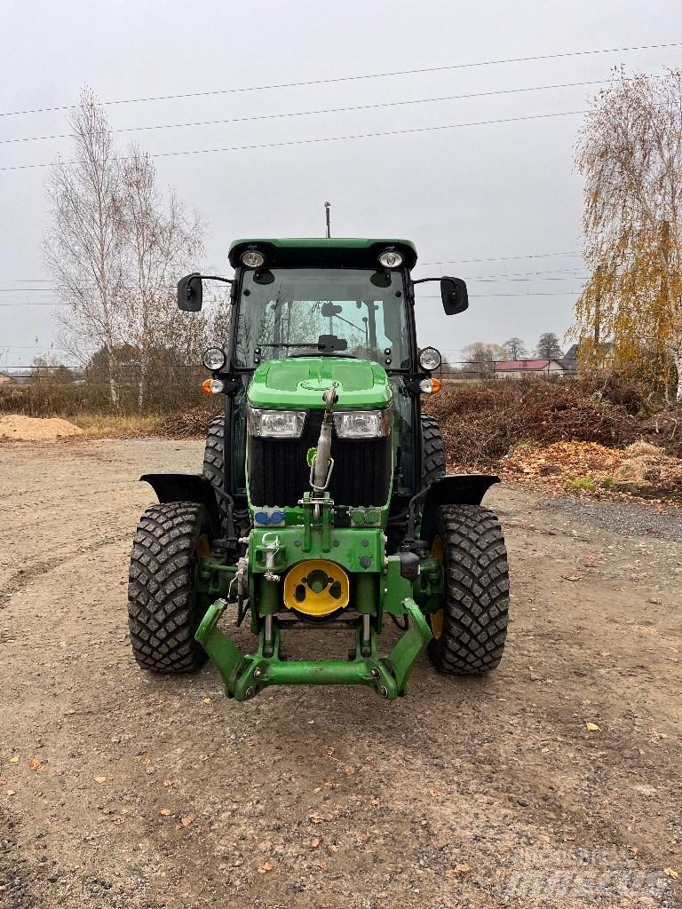John Deere 5105 GF Traktorid