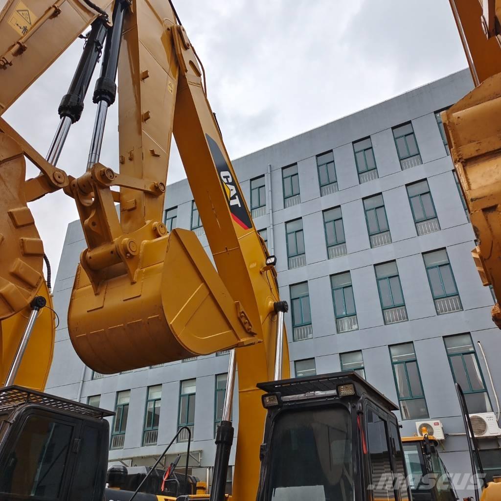 CAT 325D Roomikekskavaatorid