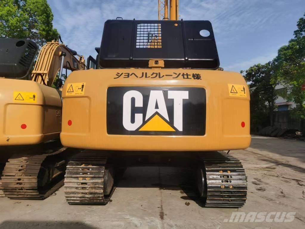 CAT 320D2 Roomikekskavaatorid