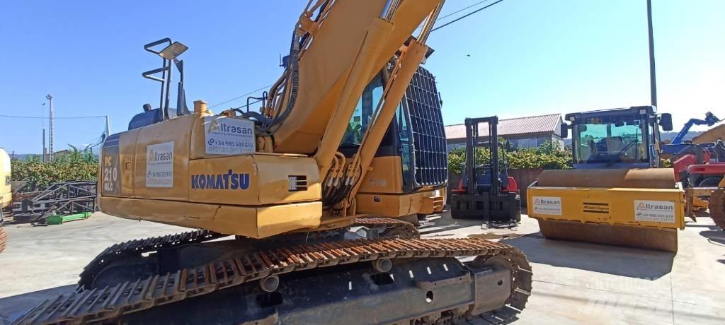 Komatsu PC 210 NLC-8 Roomikekskavaatorid