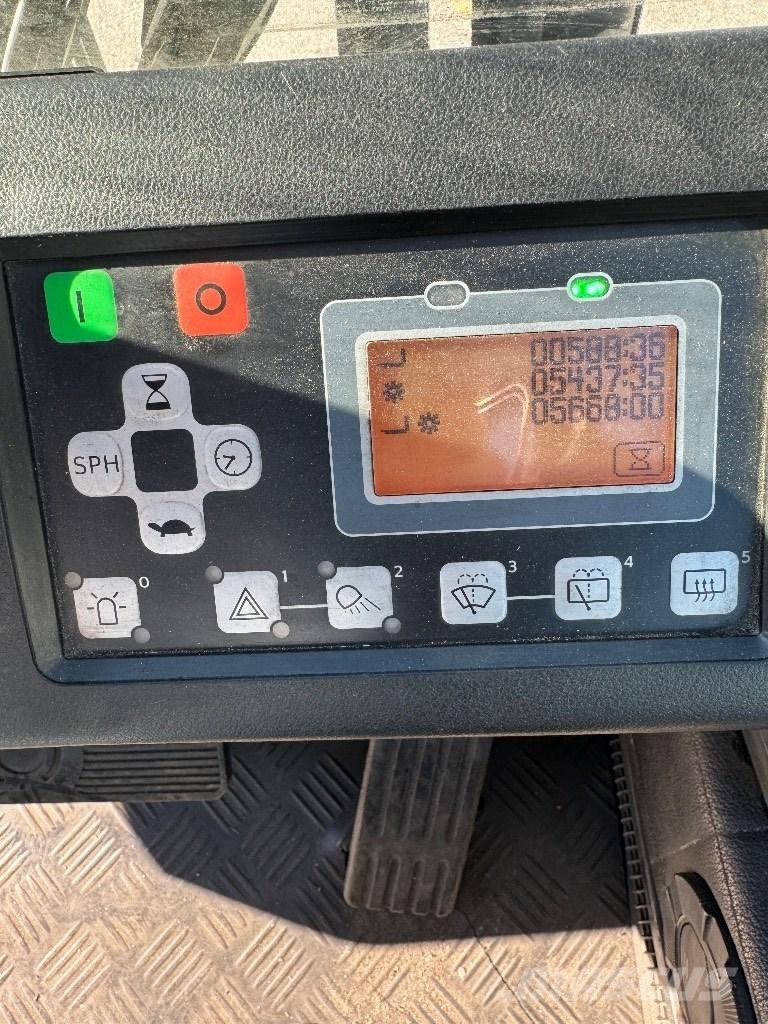 Toyota 8FBMT40 Elektritõstukid