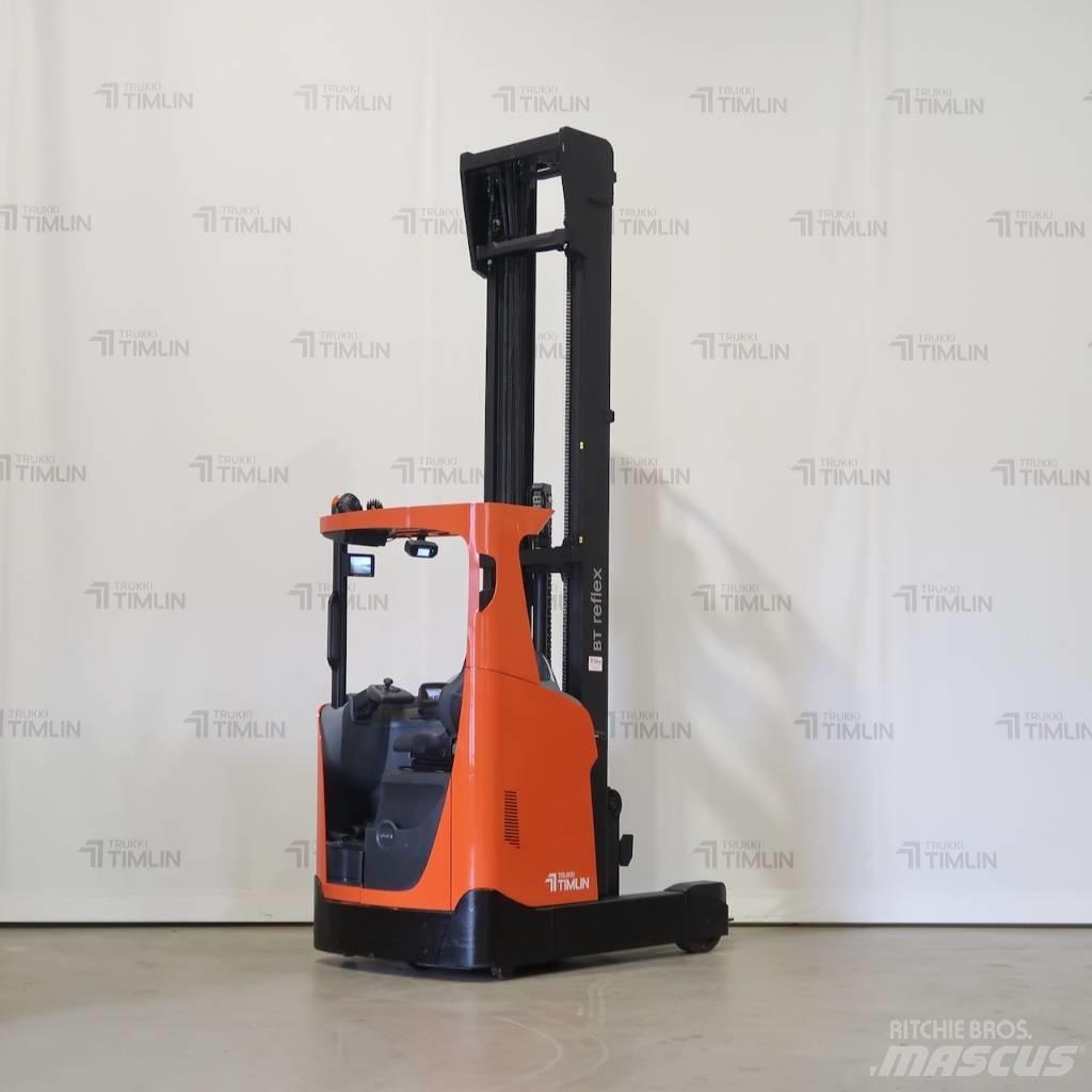 Toyota RRE200HC Lükandmastiga tõstukid