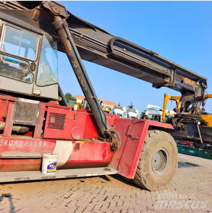 Kalmar DRD 450 Konteineritõstukid