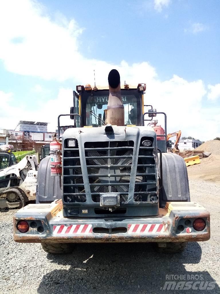 Hyundai HL 757-9 Rataslaadurid