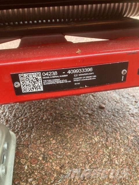Toro 1021 Taga jalutatavad niidukid