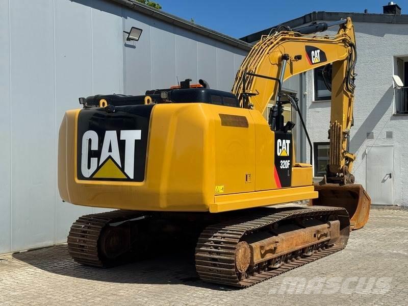 CAT 320 FL Roomikekskavaatorid