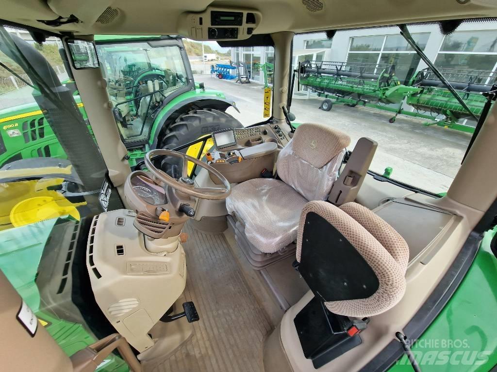 John Deere 6210 R Traktorid