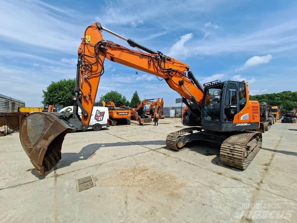 Doosan DX 235 LCR-5 Roomikekskavaatorid