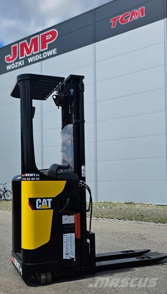 CAT NSR 16 N Kitsa vahekäigu tõstukid