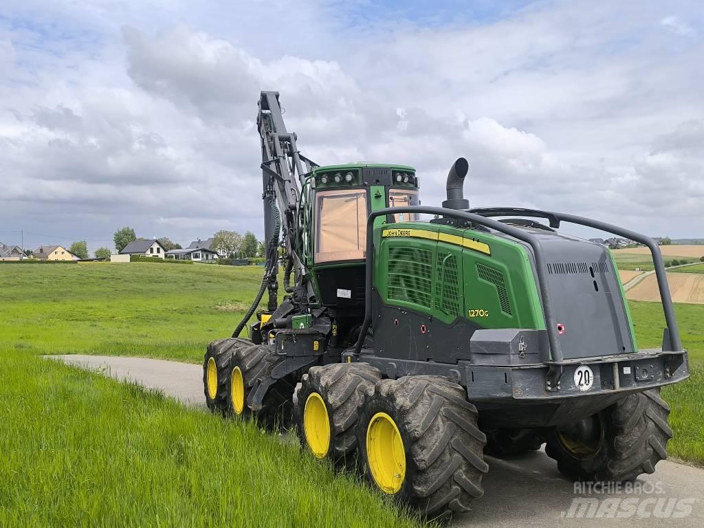 John Deere 1270 G Harvesterid