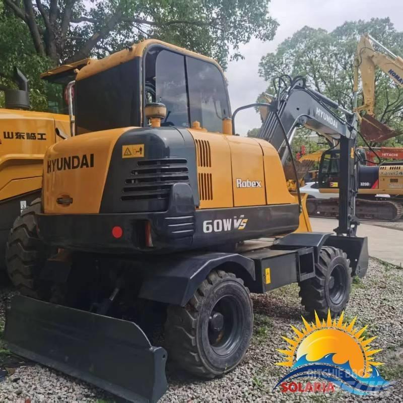 Hyundai r60w Ratasekskavaatorid