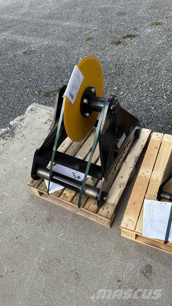 Engcon TC33 S70 Betoonipurustuskäärid