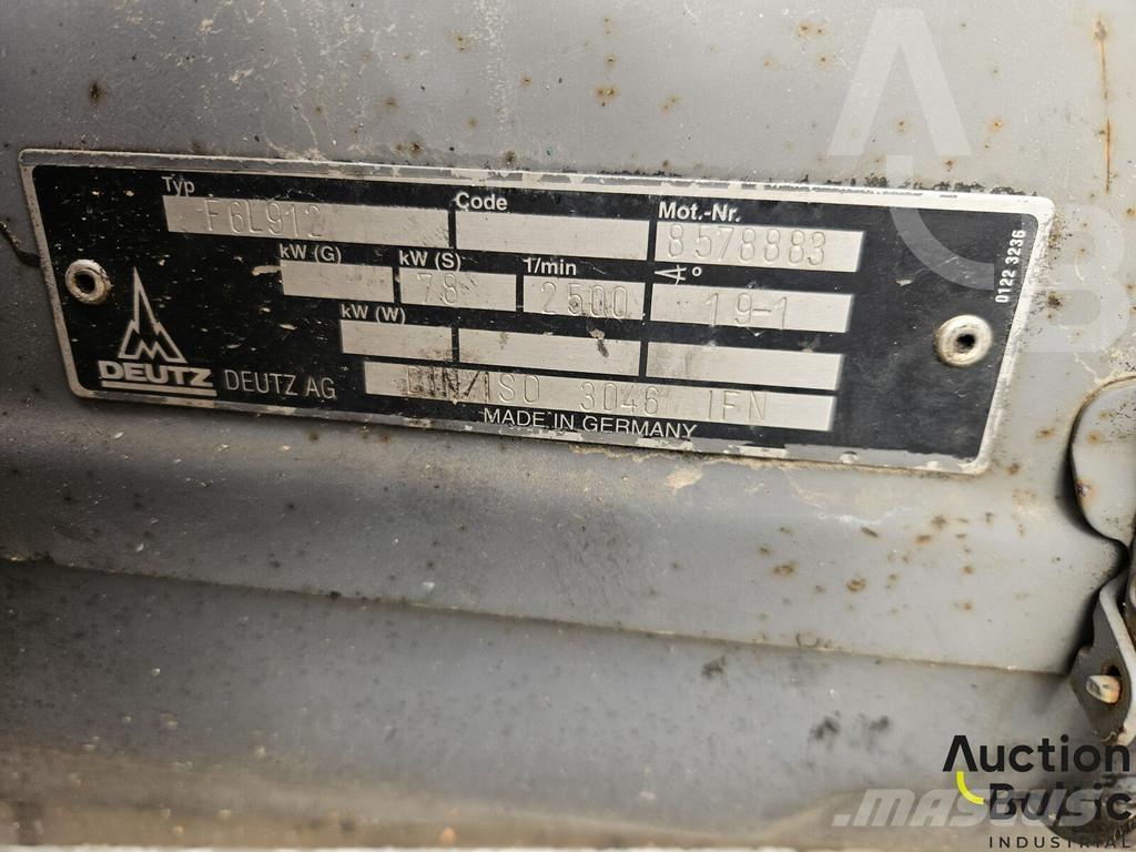 Corinsa CCN 1222 Pneumorehvidega rullid