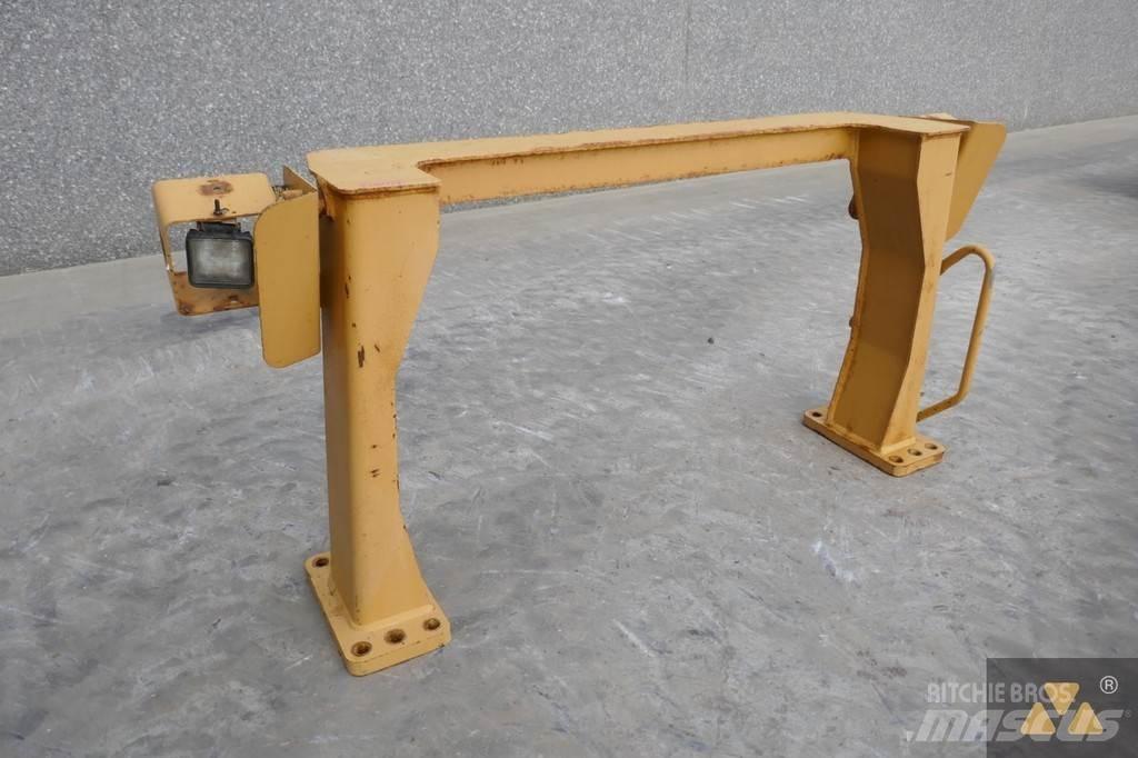 CAT 208-8705 Kabiinid