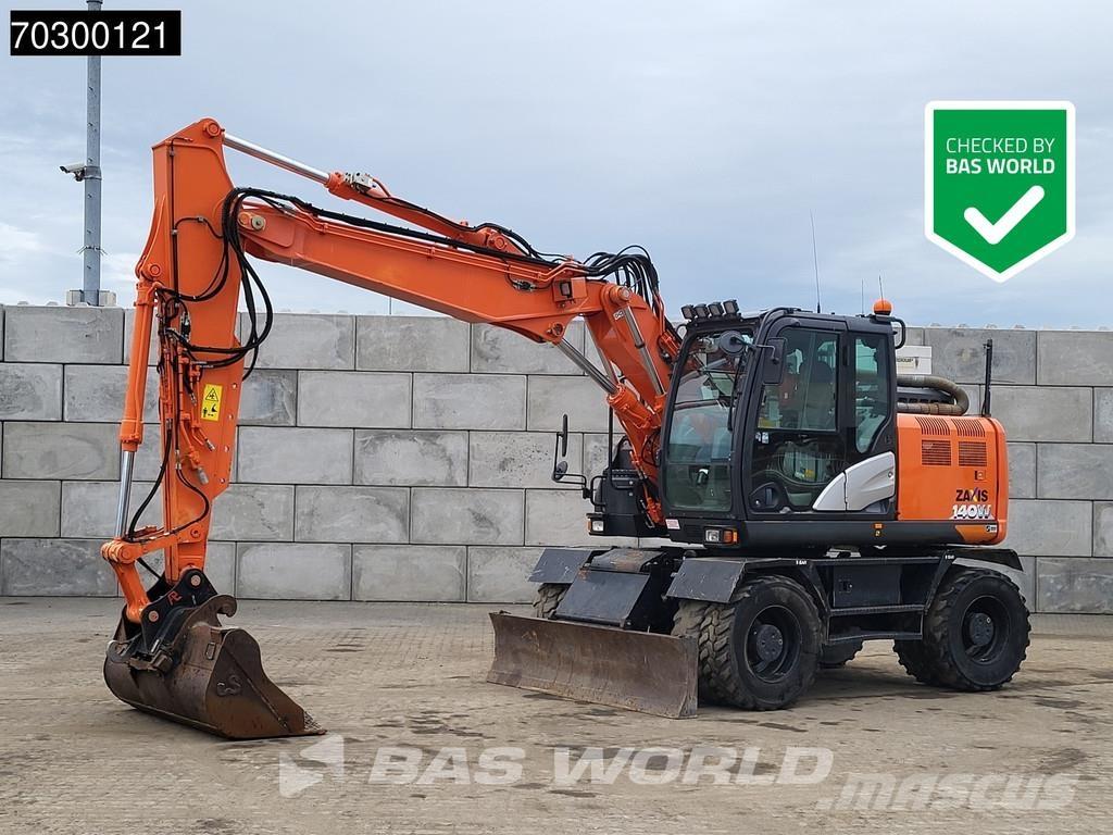 Hitachi ZX140W -6 Ratasekskavaatorid