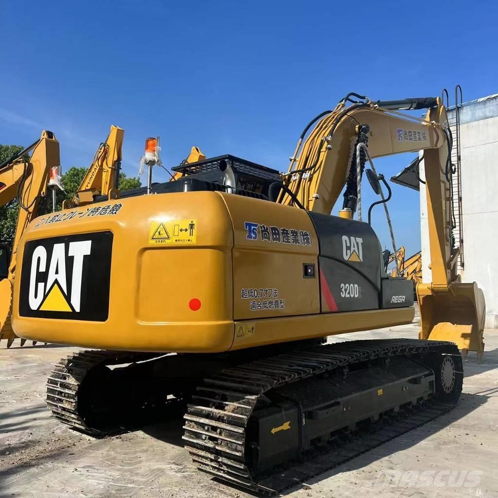 CAT 320d2 Väikeekskavaatorid 7t-12t
