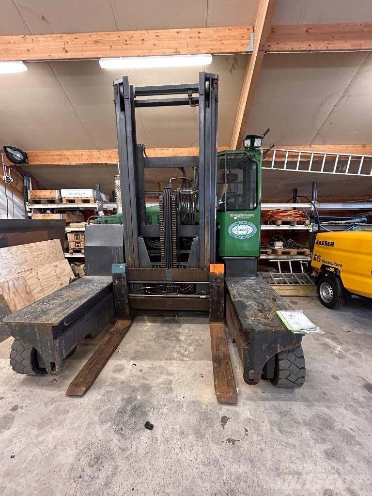Combilift C 7000 Neljasuuna lükandmastiga tõstukid