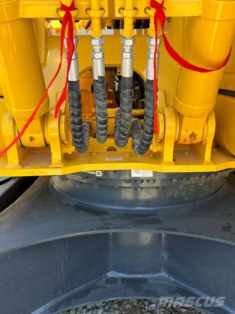 Komatsu PC 160 Roomikekskavaatorid